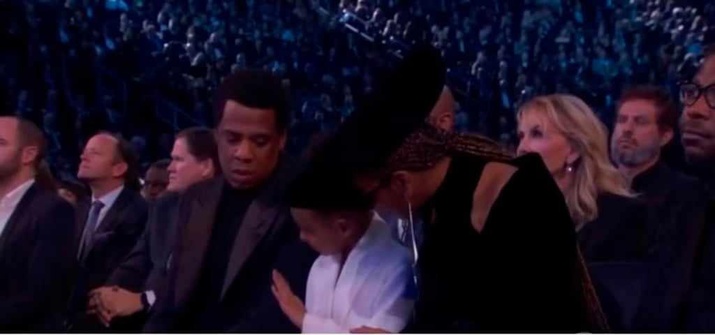 Blue Ivy controla a sus famosos padres Beyoncé y Jay Z