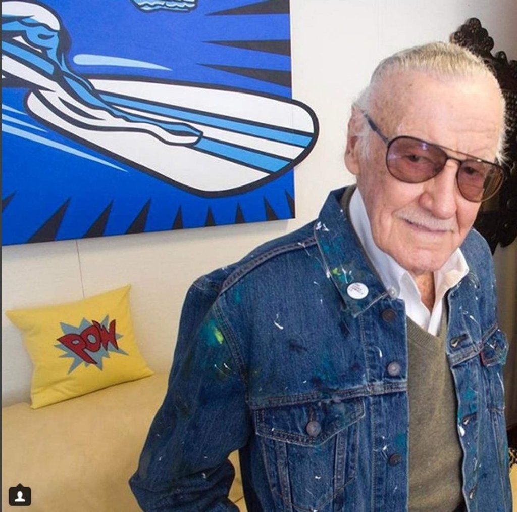 Stan Lee reaparece tras ser hospitalizado de emergencia