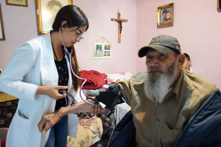 'Médico en tu Casa' ha llegado a más de 26 mil hogares duranguenses