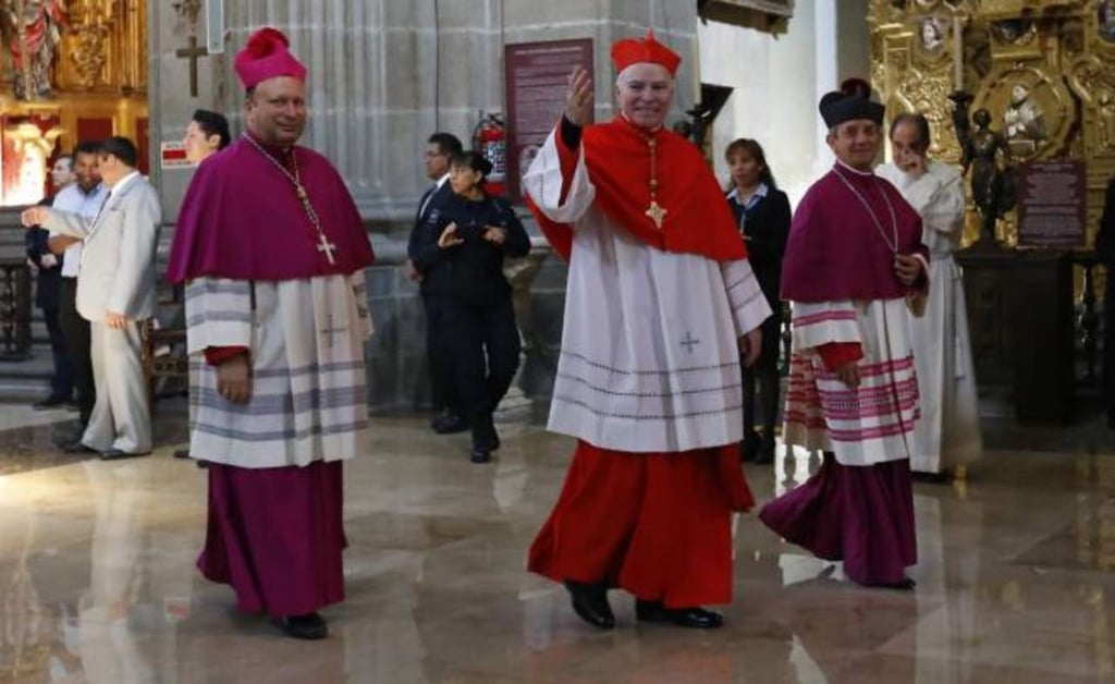 Aguiar Retes asume como arzobispo de México