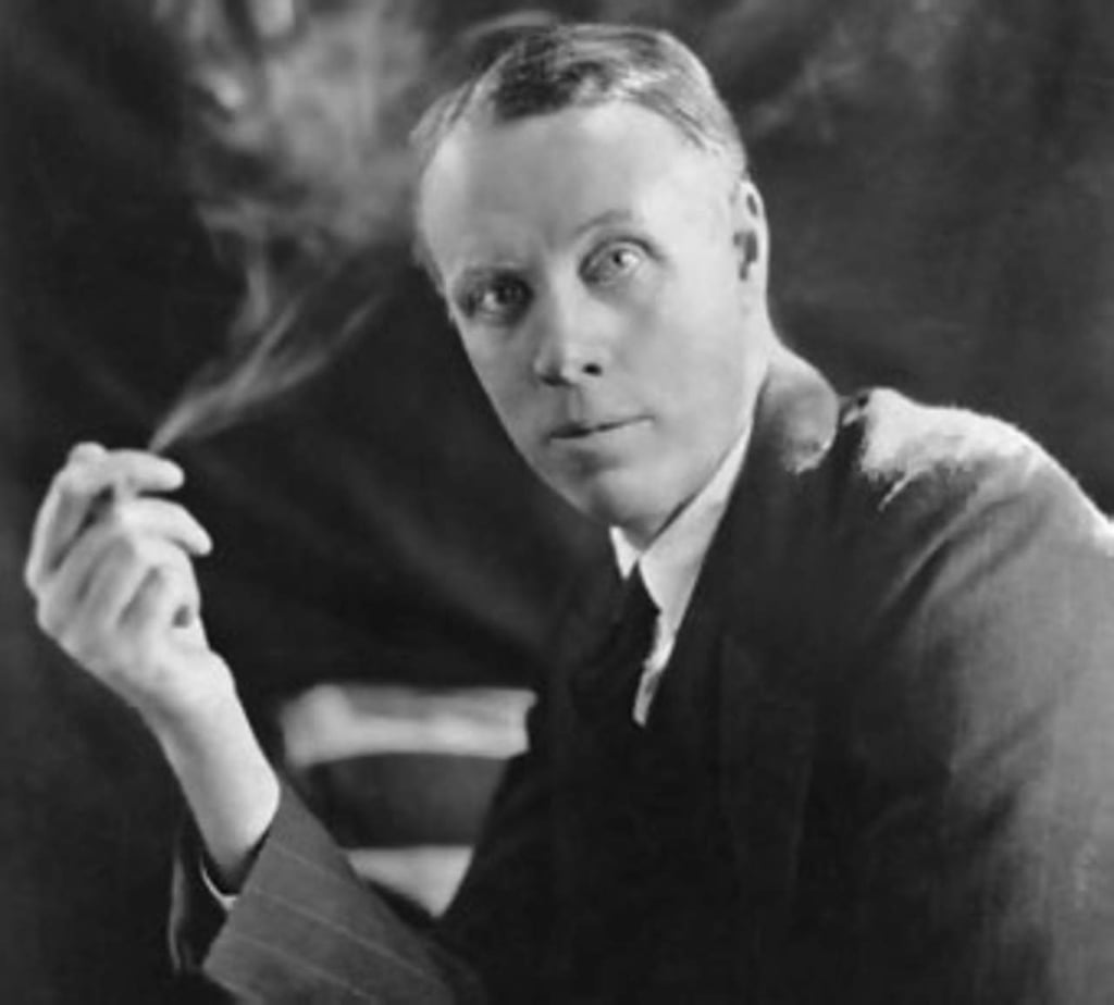 1885: Llega al mundo Sinclair Lewis, primer escritor de EU en obtener el Premio Nobel de Literatura