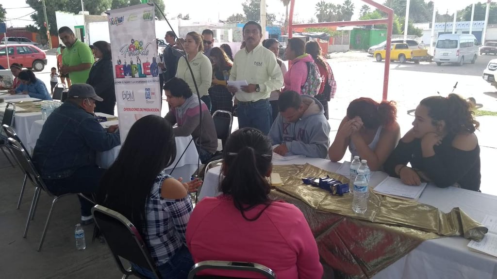 Ofrecen empleo en la zona rural de Gómez Palacio