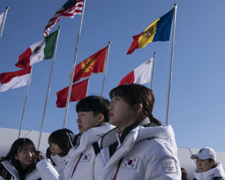 Bandera mexicana luce en el cielo de Pyeongchang