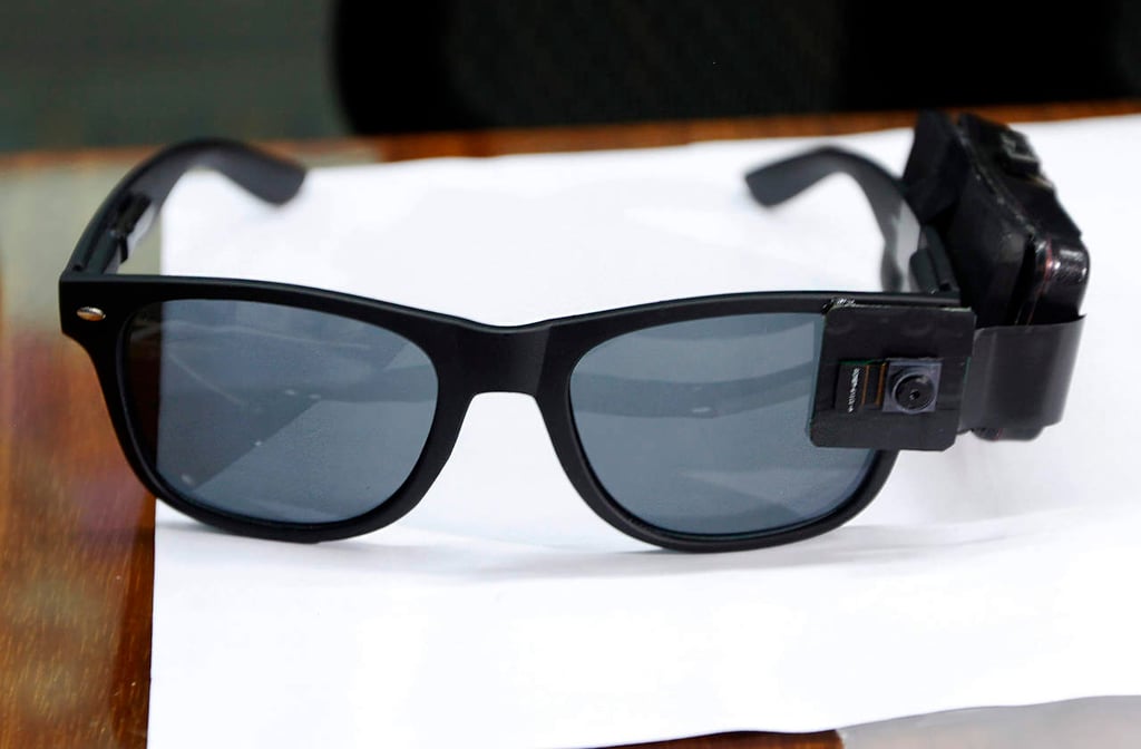 Mexicano crea lentes inteligentes para débiles visuales