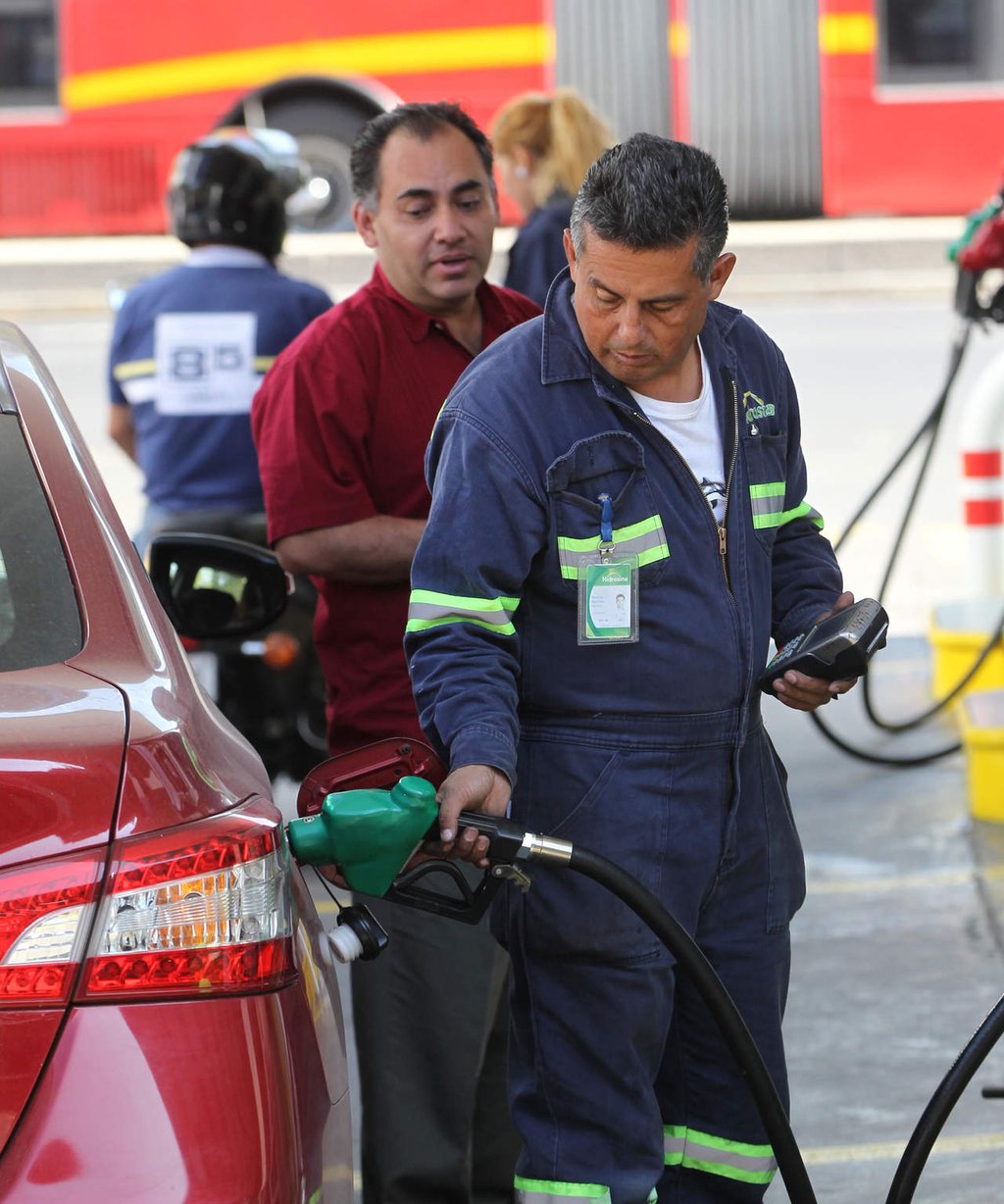 Alza en combustible y gas LP impulsan la inflación a 5.55%