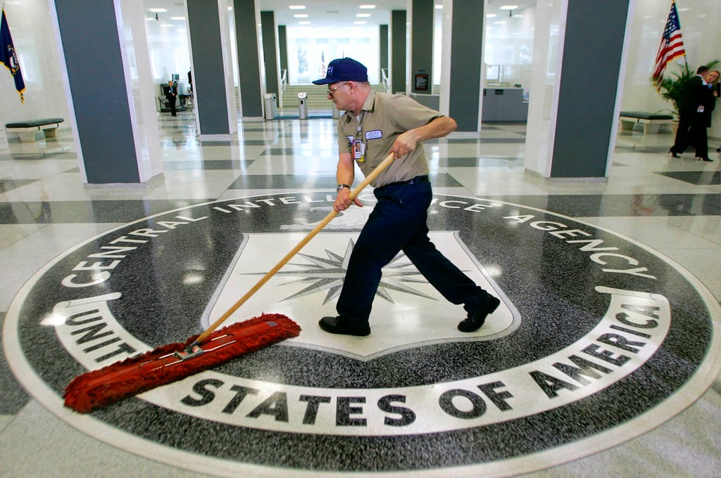 La CIA niega que un ruso engañara a espías de EU