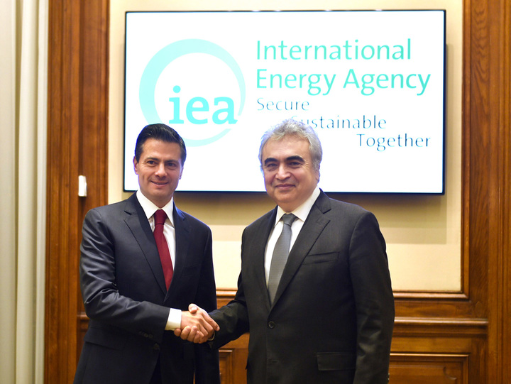 México es ahora miembro a la AEI