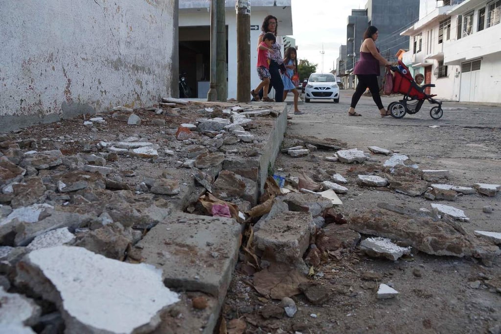 Sin clases el 15% de los alumnos en Oaxaca por sismo del viernes