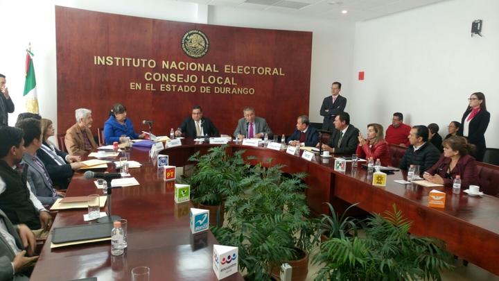 Validan a 5 Supervisores Electorales afiliados al PRI