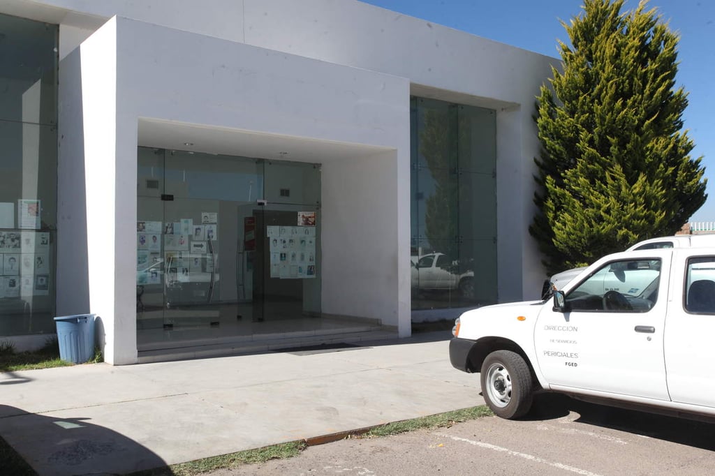 Volcadura en la carretera Durango-Torreón deja un muerto