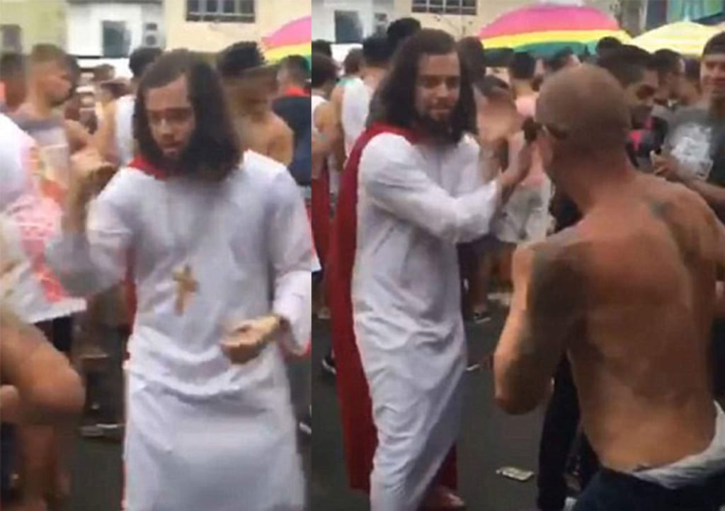 Hombre vestido de Jesucristo se defiende con artes marciales