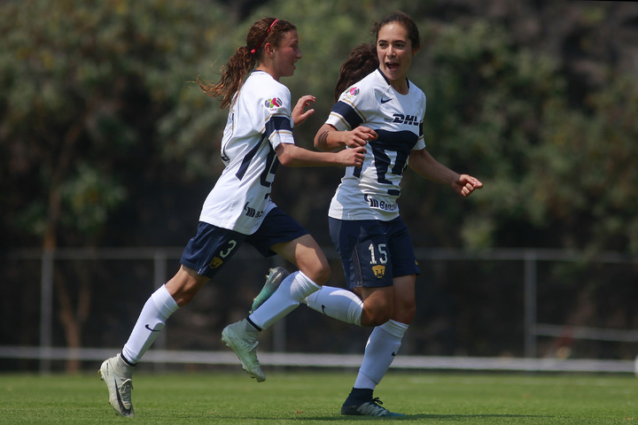 Pumas gana 3-0 en Liga Femenil ante Cruz Azul