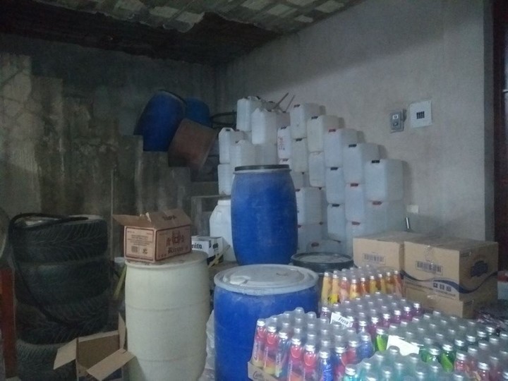 Adulterar y vender licor ilegal no es delito