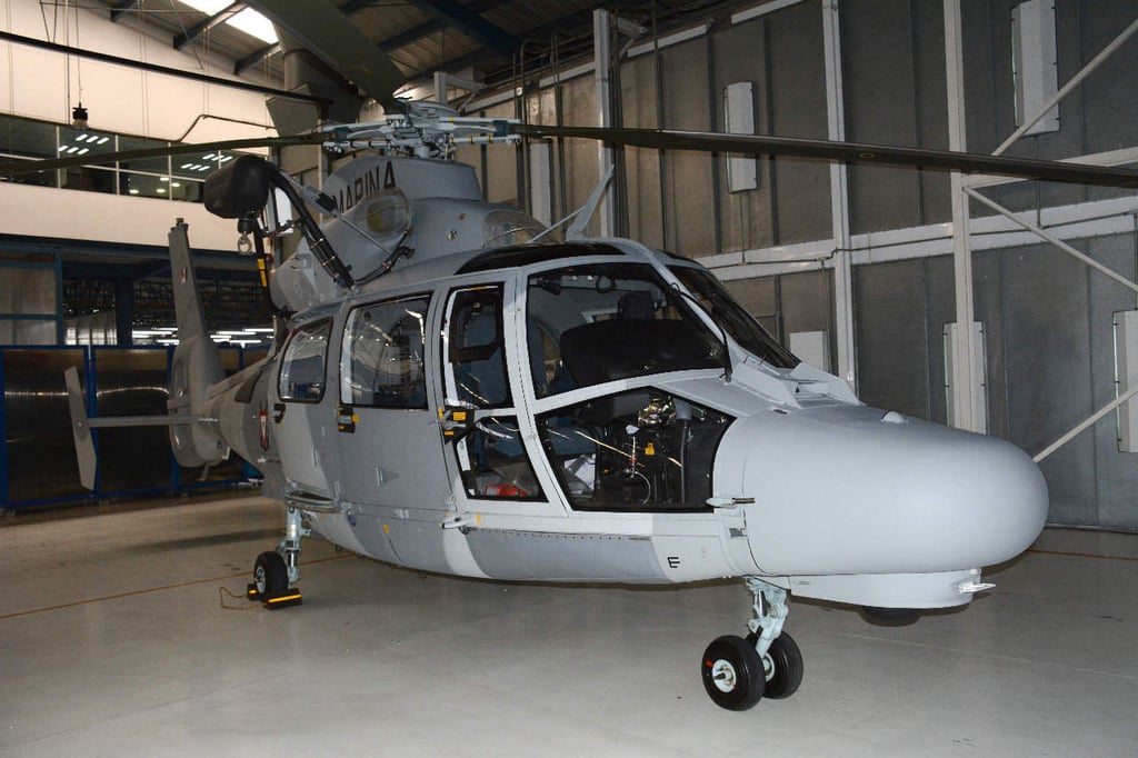 Marina recibe nuevos helicópteros para misiones de rescate