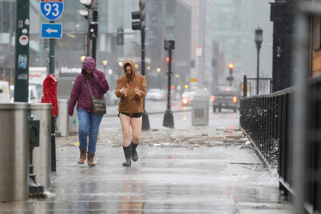 Al menos 5 muertos deja temporal de nieve y vientos en EU