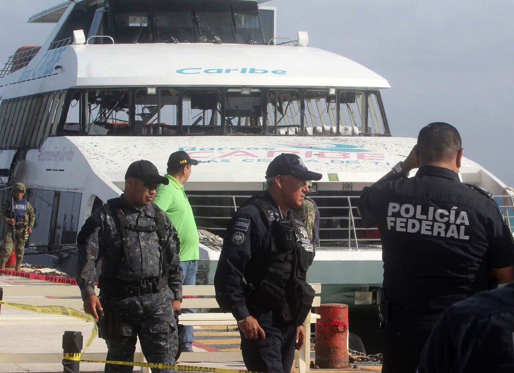 'El Caribe es seguro', dice gobernador tras estallido en ferry