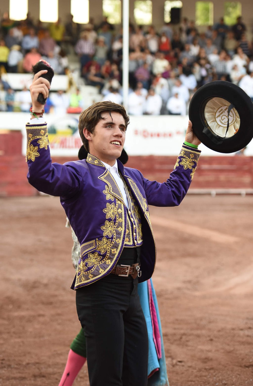 Guillermo Hermoso triunfa en Lerdo