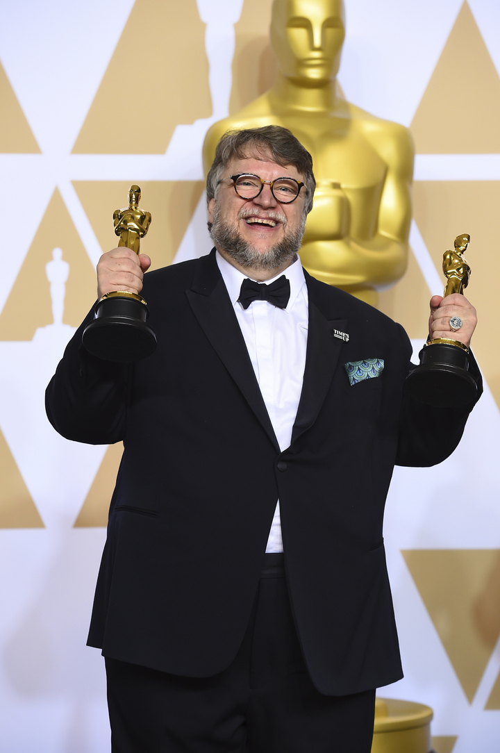 Del Toro se 'sumerge' en oro