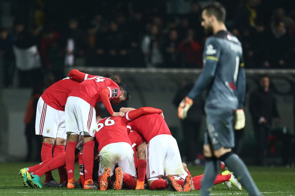 Benfica, en la mira por presunta corrupción