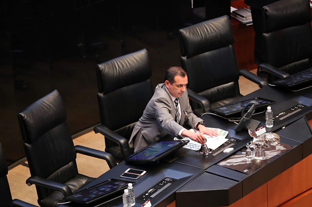 Desecha Senado moción que pretendía censurar a Ernesto Cordero