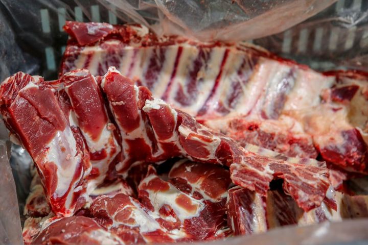 Verifican tienda de carne por irregularidades, en Gómez Palacio