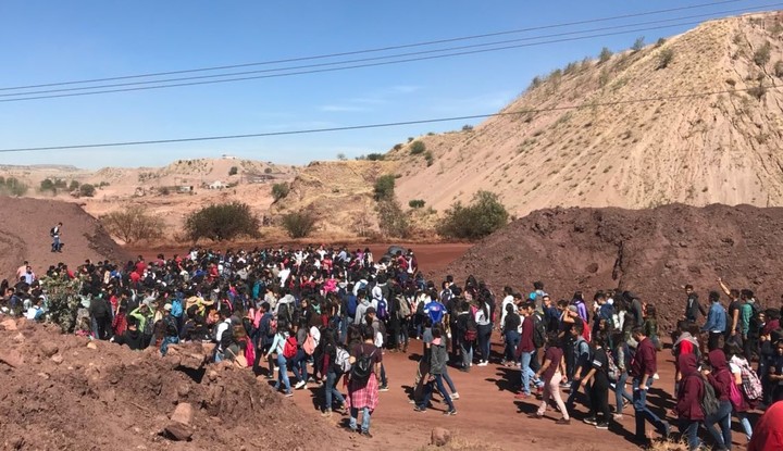 Minera denunció a los invasores