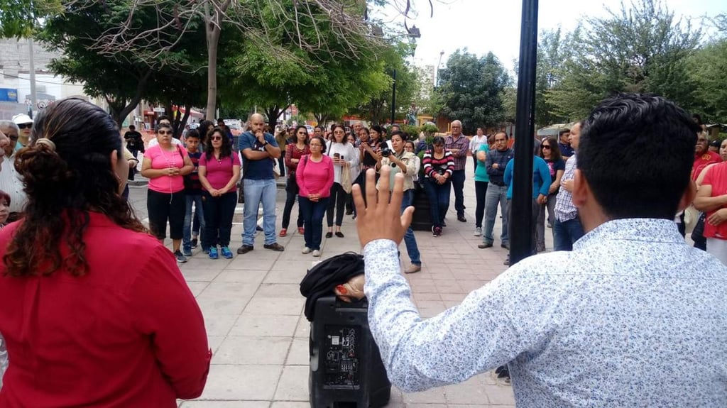 Se manifiestan contra Chemours en Plaza de Armas de Gómez