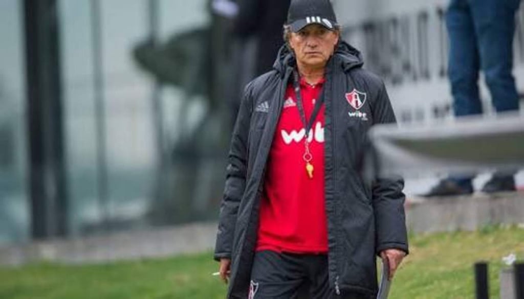 Rubén Omar Romano deja la dirección técnica del Atlas
