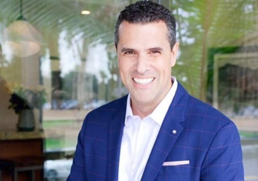 Marco Antonio Regil conducirá el Teletón México