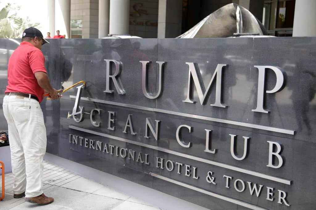 Bloquea juez a Trump en disputa por hotel en Panamá