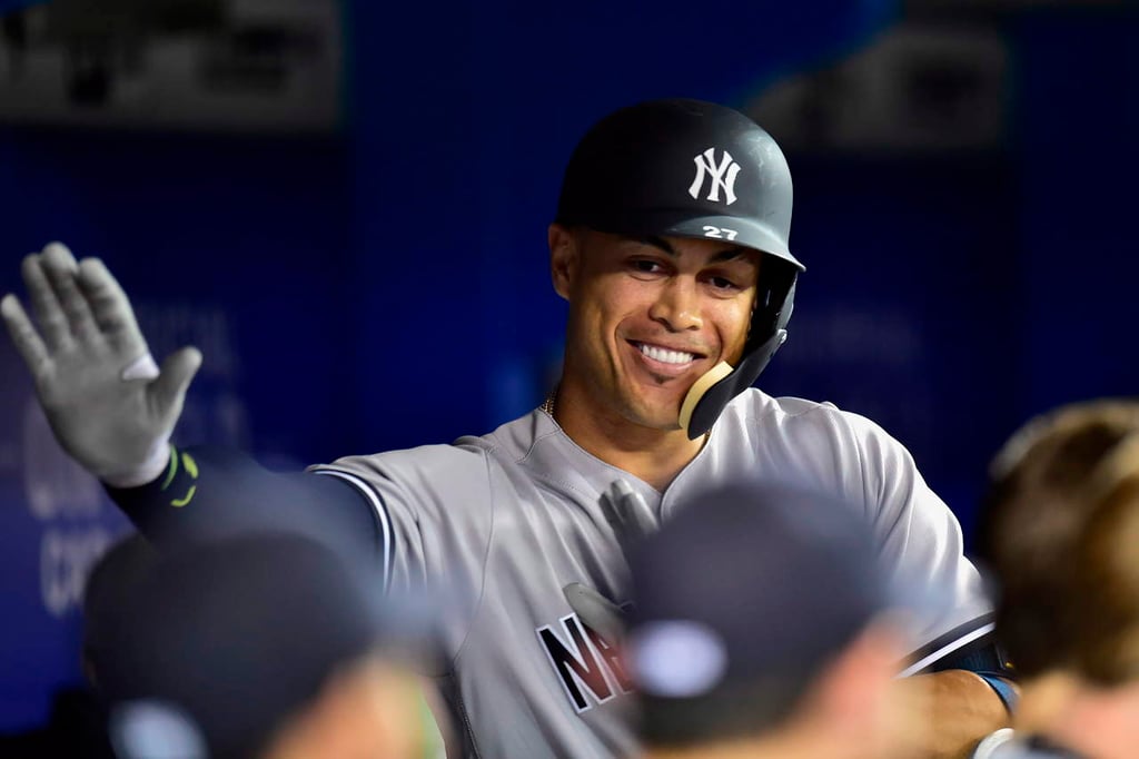 Los Azulejos de Toronto pegan primero - CDN Deportes