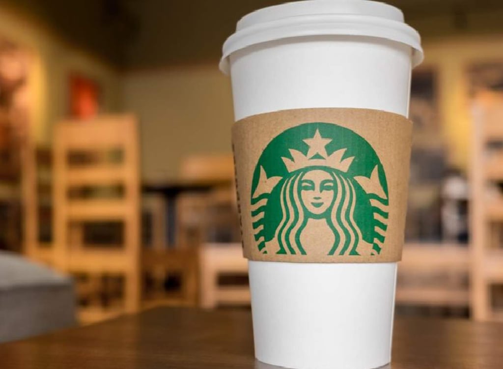 Starbucks deberá advertir sobre riesgo de cáncer por sus productos