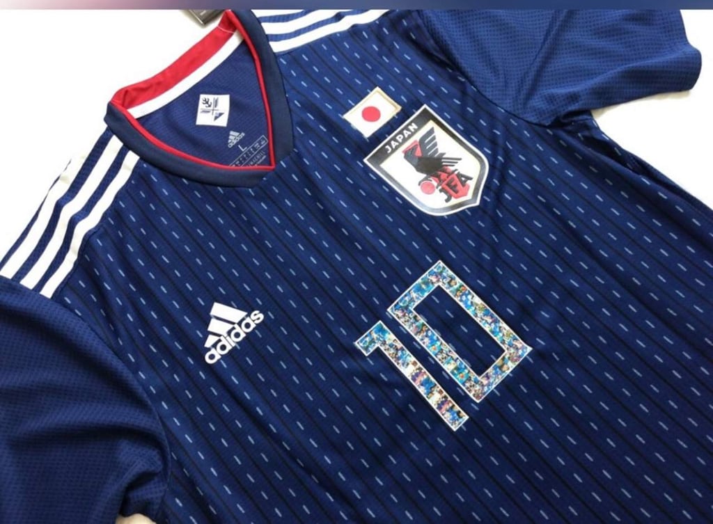 Lanza Japón uniforme conmemorativo de Súper Campeones