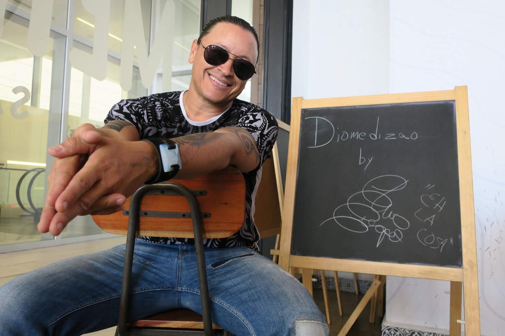 Elvis Crespo se arriesga a explorar otros ritmos