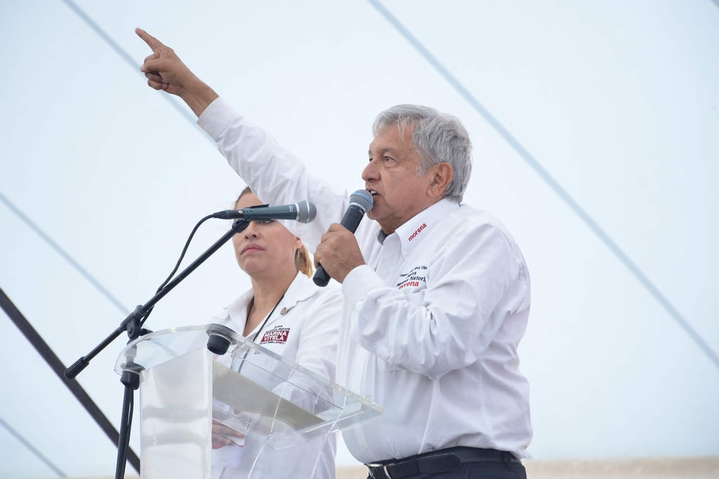 Recibe López Obrador apoyo en visita a la Comarca Lagunera