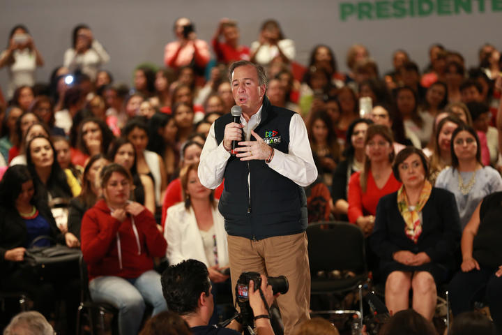 Meade anuncia en Durango que presentará su 3de3