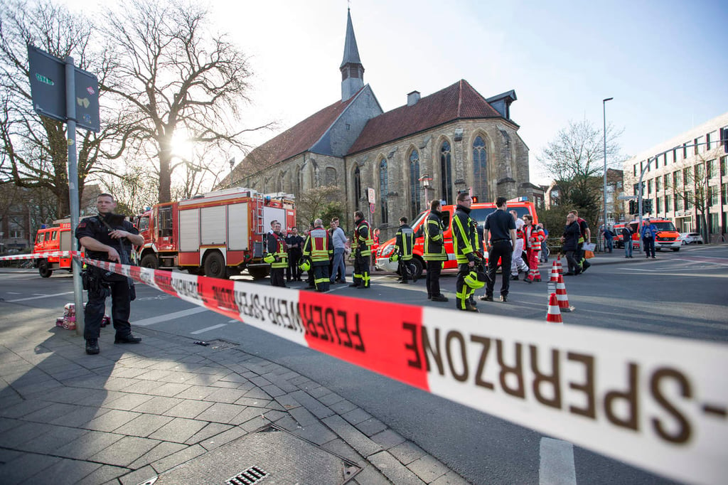 Suman cuatro muertos por atropello en Alemania