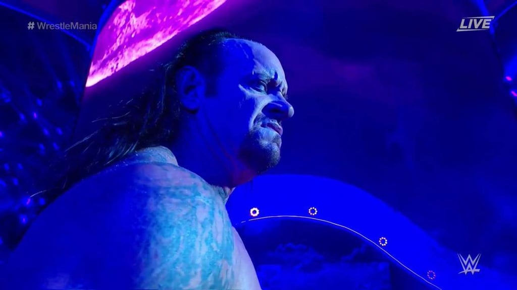 'The Undertaker' humilla a John Cena en Wrestlemania XXXIV