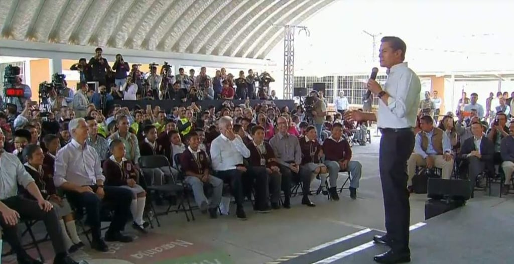 Enrique Peña Nieto pide defender reforma educativa