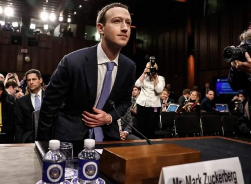 ¿Es Mark Zuckerberg un robot?