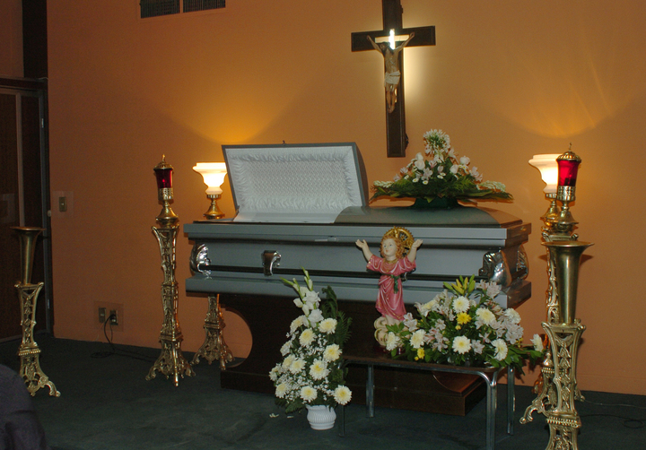 El traslado de restos desde EU se incrementó 20%