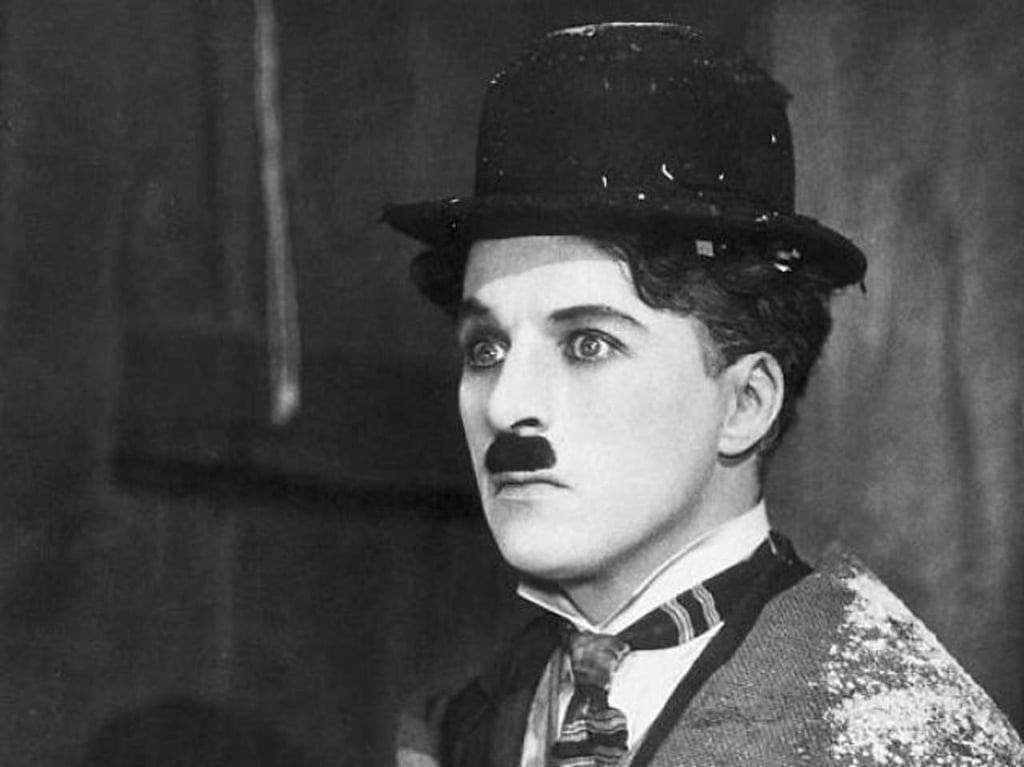 1889: Da su primer respiro Charles Chaplin, figura del cine internacional