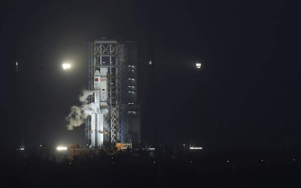 China busca astronautas para su estación espacial
