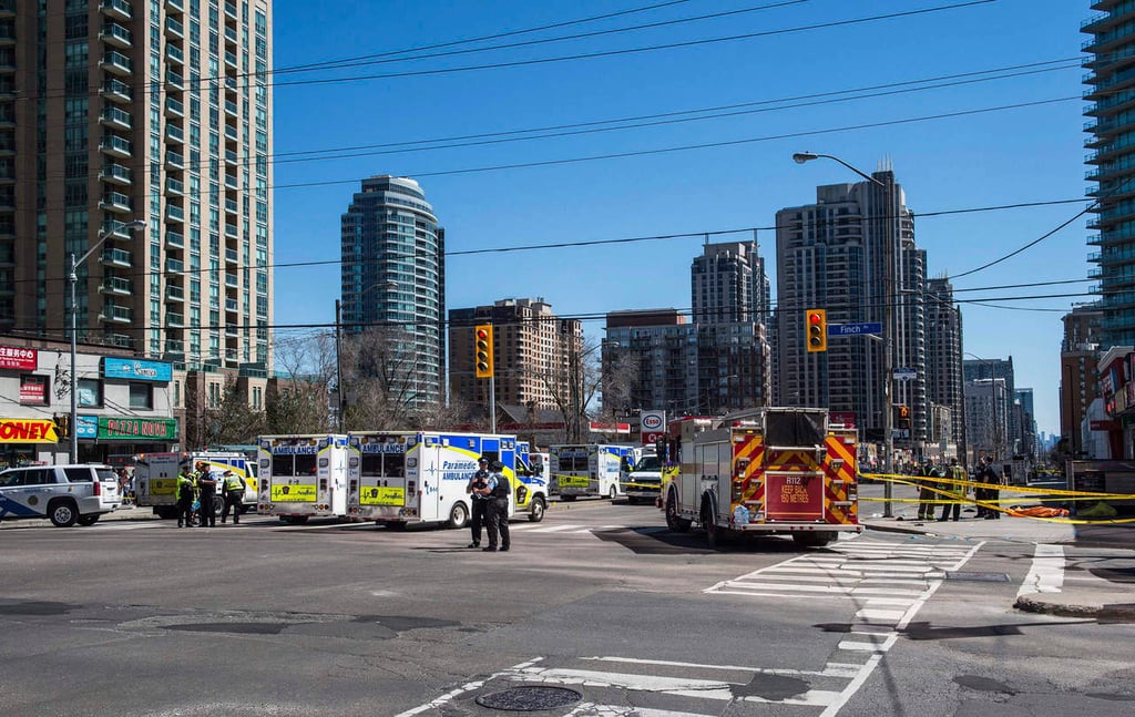 Policía de Toronto confirma 9 muertos y 16 heridos en atropello
