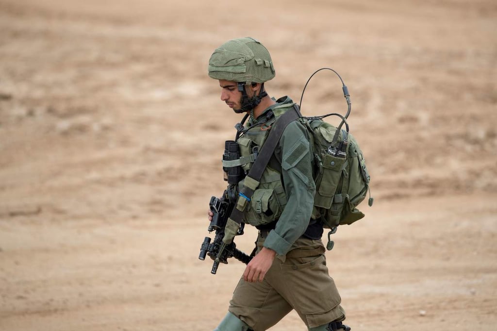 Israel dice utilizar armas legales tras alerta de heridas por MSF