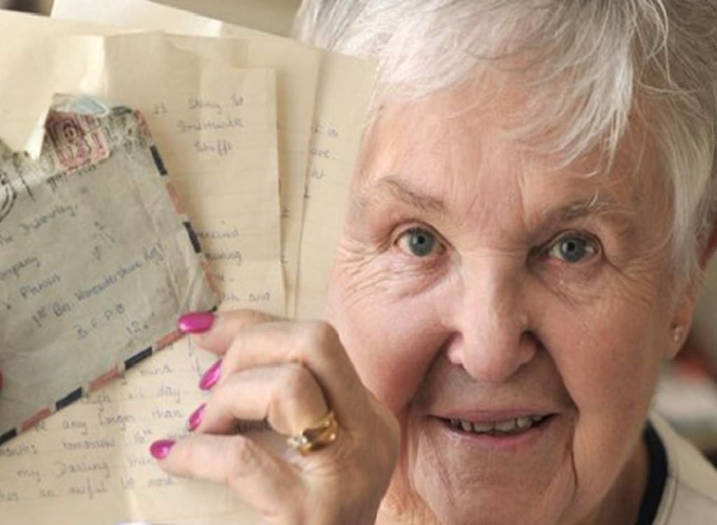 Carta de amor regresa a su dueña 57 años después