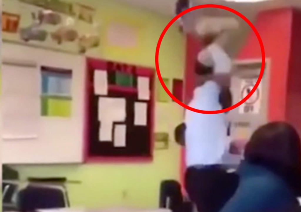 VIDEO: Maestro levanta a alumno como luchador durante pelea