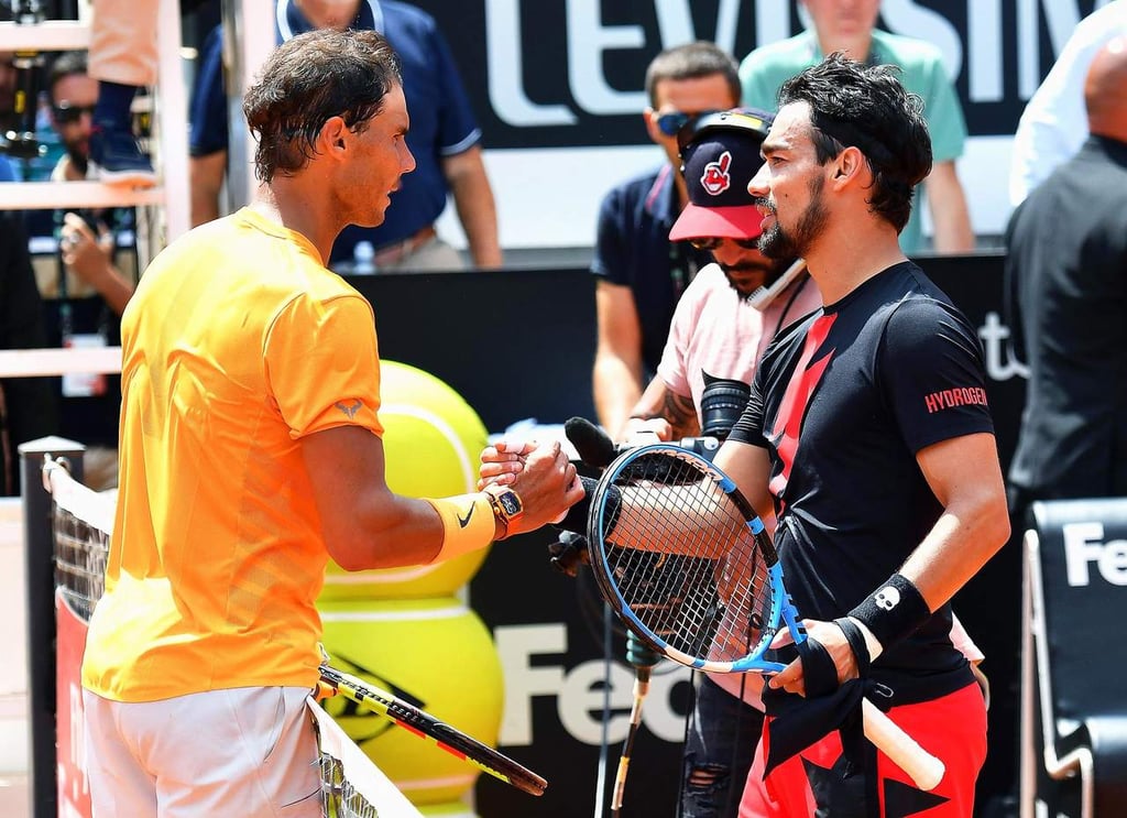 'Rafa' Nadal remonta y vence a Fognini en Roma