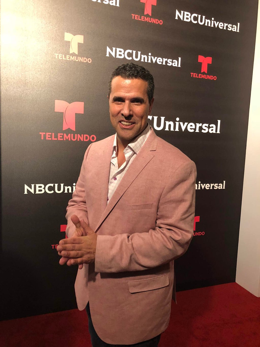 Marco Antonio Regil recibirá premio Estrella Digital