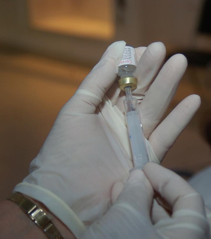 Buscan aplicar siete mil 240 vacunas contra el VPH